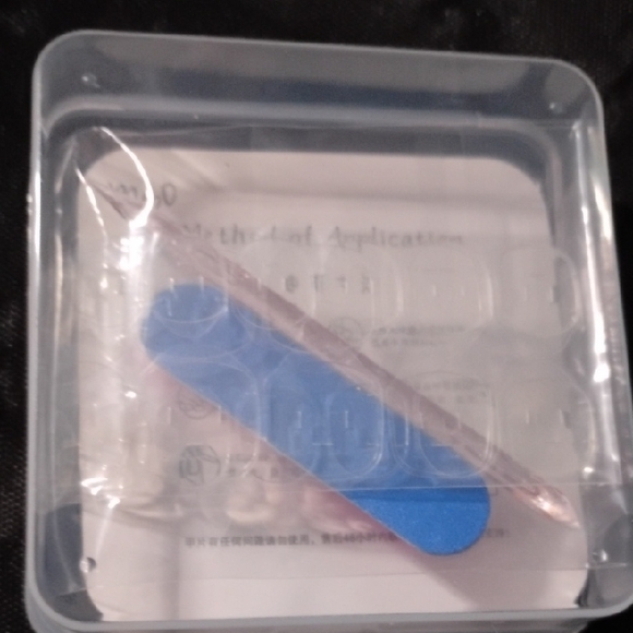 Rhinestone Embellished Press On Nails Sz Med - Picture 3 of 5